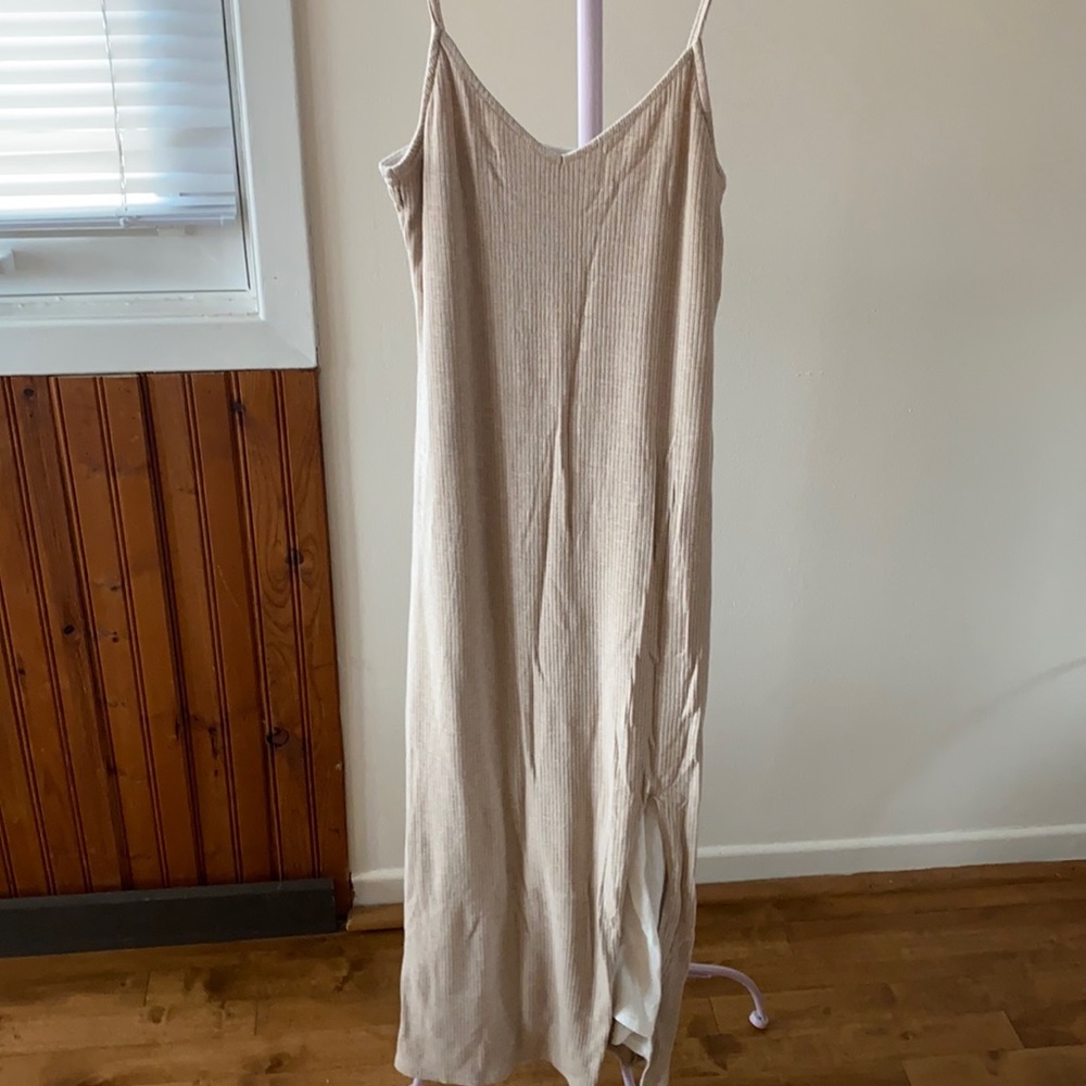 Abercrombie and Fitch oatmeal knit midi dress